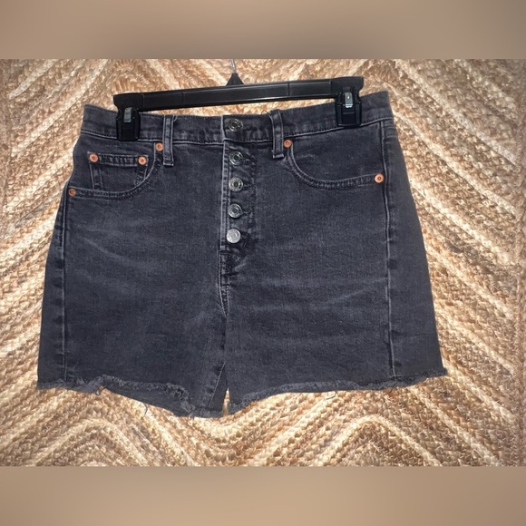 GAP Pants - Gap Women's Black High Rise 4" Denim Shorts, Size 26 Regular